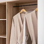Romantic Getaway With Jacuzzi, Garden View Apartment Mulhouse